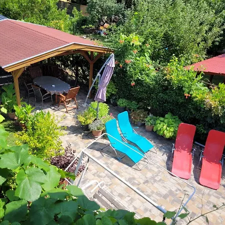 Liliom * Balatonboglár