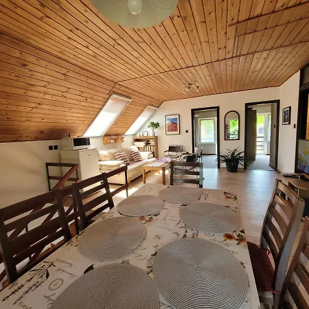 Liliom * Balatonboglár